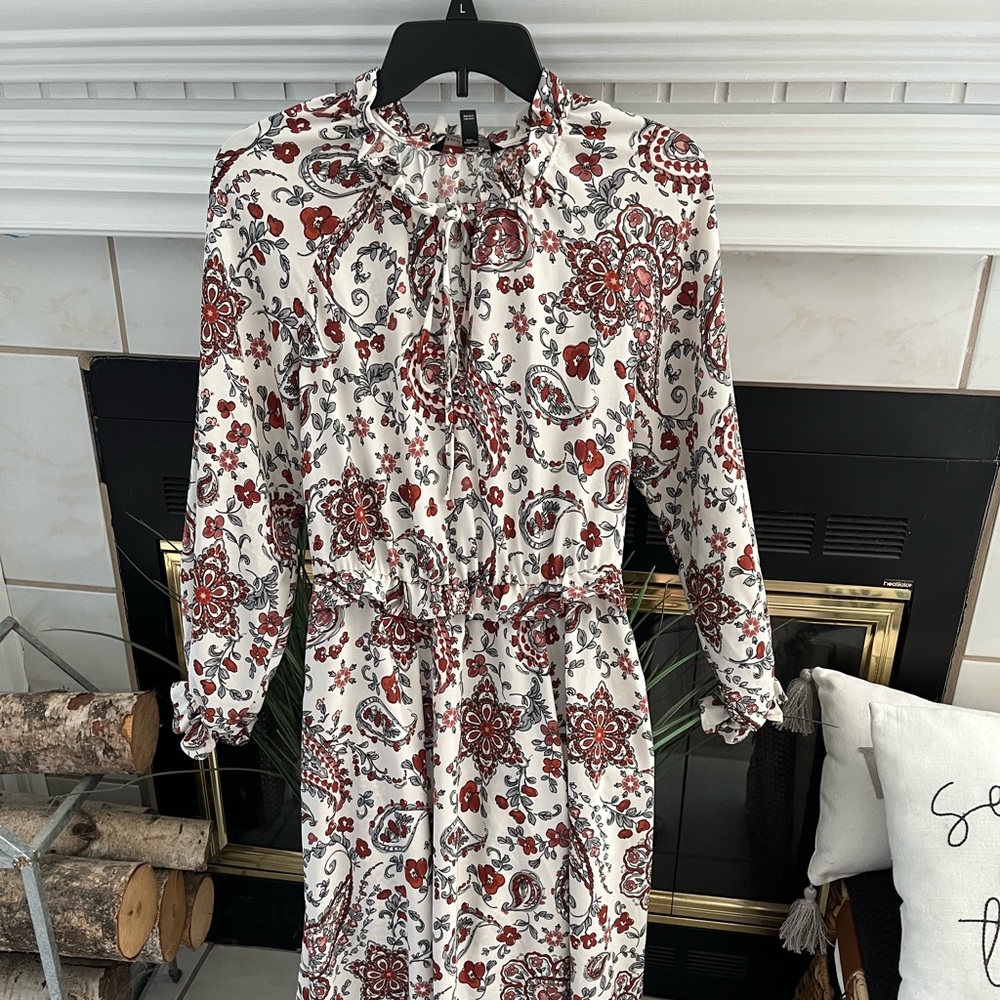 Banana Republic brown paisley and floral maxi dress